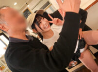 エロ動画情報 俺の宝箱 | 接客中は何をされても常に笑顔のカフェ店員に密着ひまり【エロ動画 俺の宝箱】