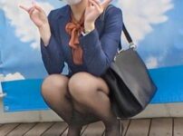 エロ動画情報 俺の宝箱 | 【俺のエロ動画】仕事さぼり企画で、可愛いスレンダー美脚とHカップ巨乳の美女がセクシーな破れた黒パンスト姿でエロエロセックス！【俺の宝箱】