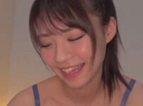 エロ動画情報 俺の宝箱 | 【俺のエロ動画】今回の手コキ企画では、超エロカワ美女がアイドル顔負けの笑顔で手コキしながらザーメンを射精させる、セクシーで刺激的なシーンとなっております！【俺の宝箱】